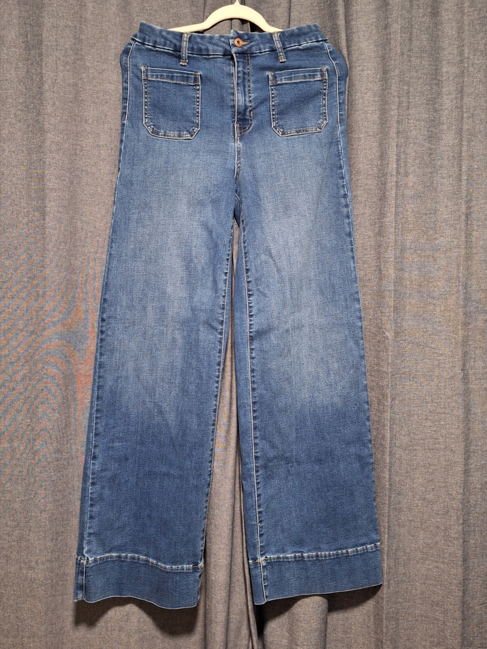 BCBGeneration High Rise Wide Leg Blue Jeans Size 11/30